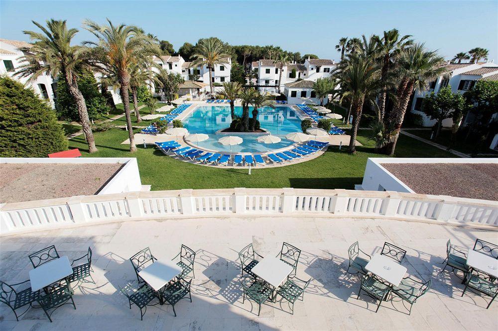 Grupotel Club Menorca Son Xoriguer Exterior foto
