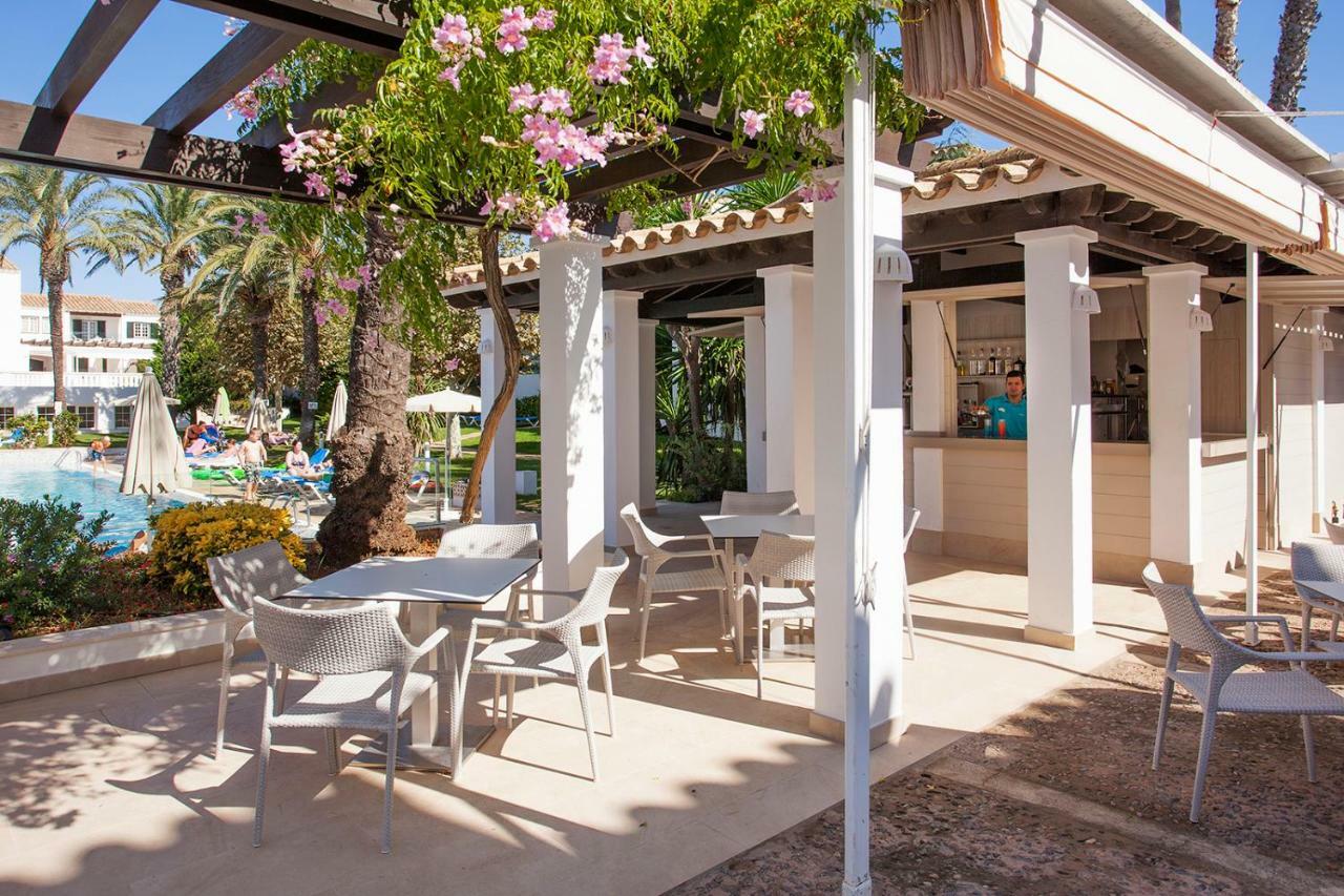 Grupotel Club Menorca Son Xoriguer Exterior foto