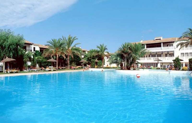 Grupotel Club Menorca Son Xoriguer Exterior foto